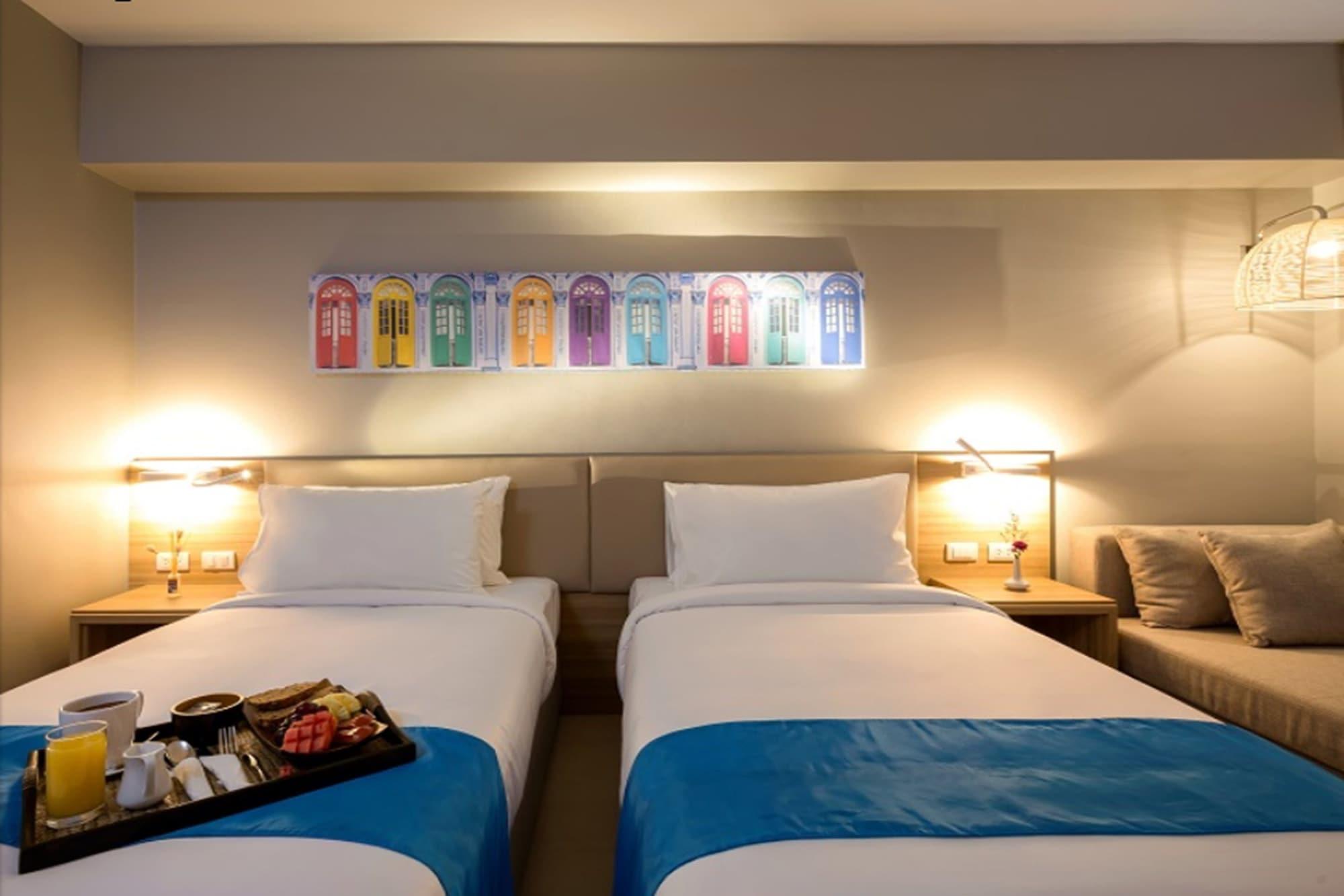 Journeyhub Phuket Patong Otel Dış mekan fotoğraf