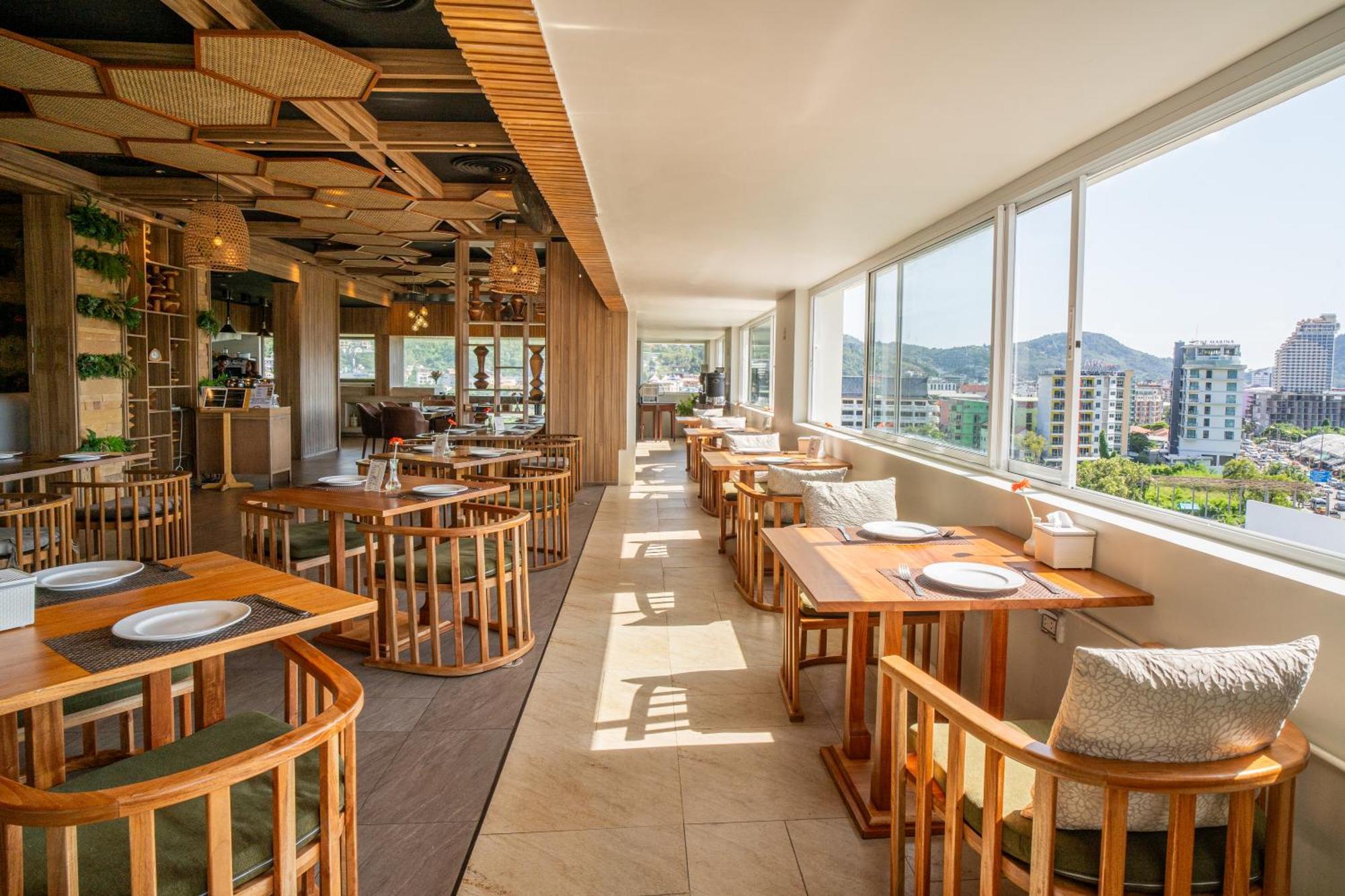 Journeyhub Phuket Patong Otel Dış mekan fotoğraf