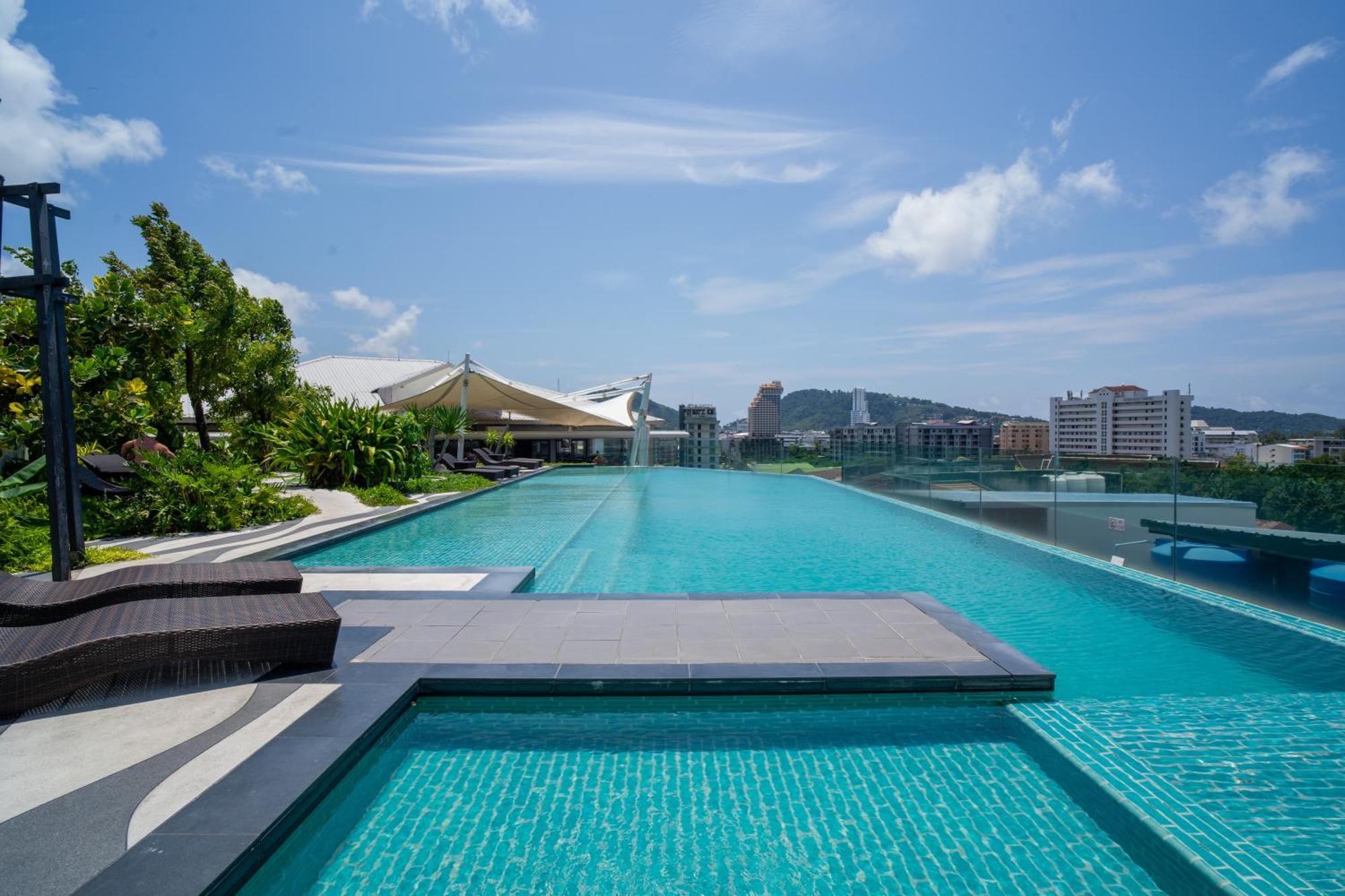 Journeyhub Phuket Patong Otel Dış mekan fotoğraf